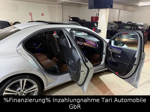 Mercedes-Benz A 180 Limousine Widescreen,Night,Pano,Burmes,19"