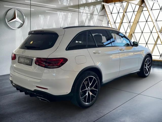 Mercedes-Benz GLC 300 4MATIC AMG Line