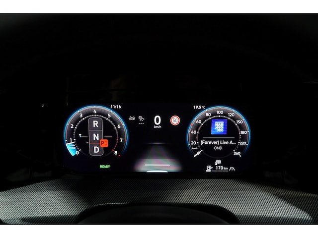 Volkswagen Golf 1.5 eTSI R-Line Variant