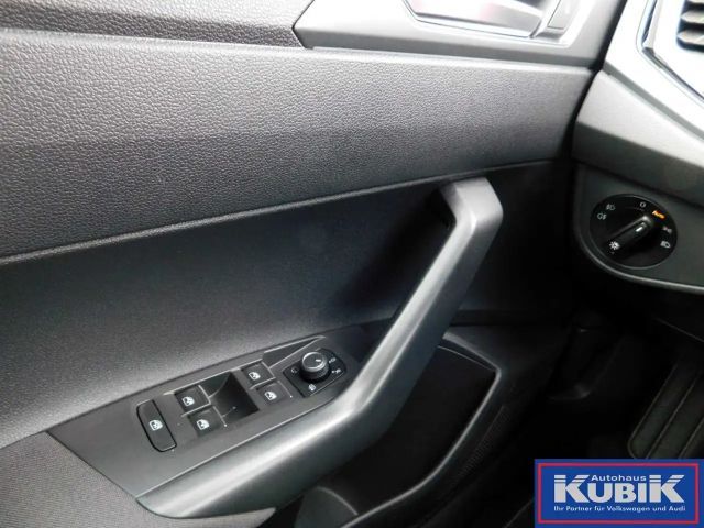 Volkswagen Polo DSG IQ.Drive R-Line