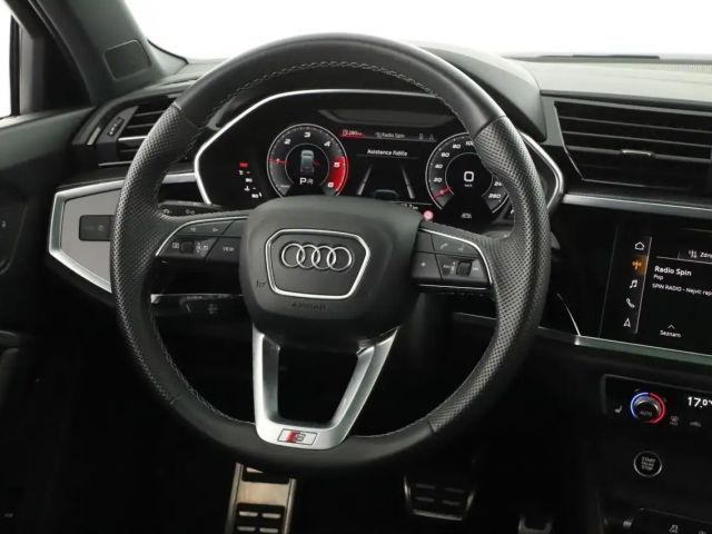 Audi Q3 40 TDI Quattro S-Line