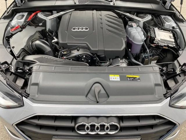 Audi A4 35 TFSI Avant S-Tronic
