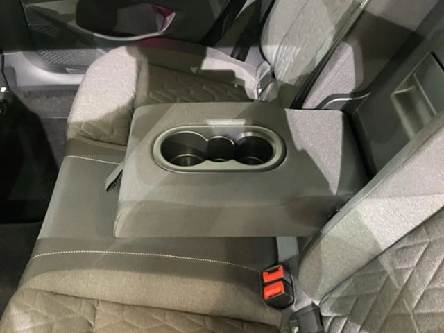 Volkswagen Golf 1.5 TSI Golf VIII Life Variant