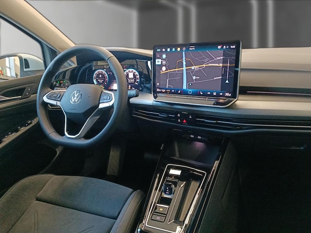 Volkswagen Golf 1.5 eTSI Golf VIII