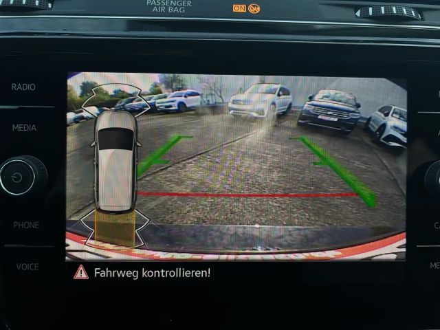 Volkswagen Touran DSG Highline