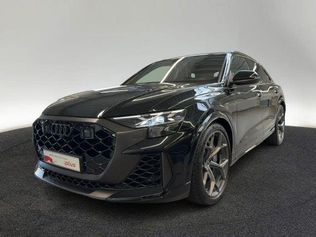 Audi RS Q8 Performance