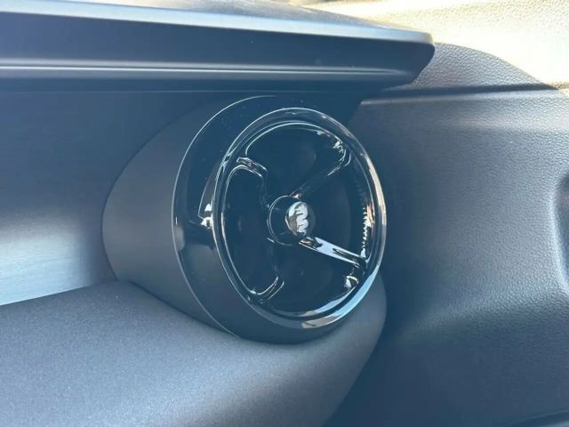 Alfa Romeo Junior Ibrida