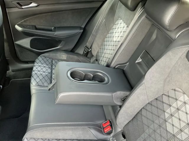 Volkswagen Golf DSG Sport