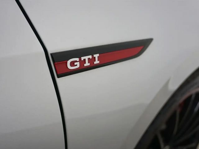 Volkswagen Golf 2.0 TSI DSG GTI