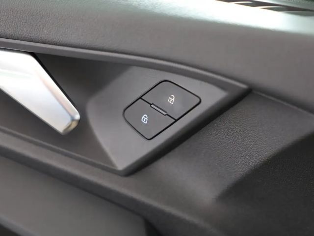 Audi A3 30 TDI Sedan