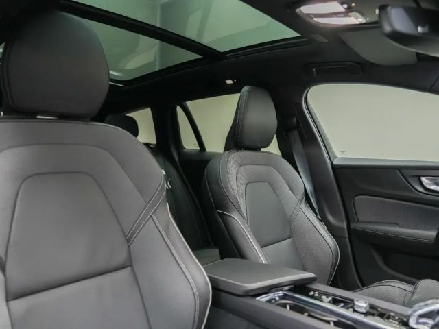 Volvo V60 Dark Hybrid Ultra