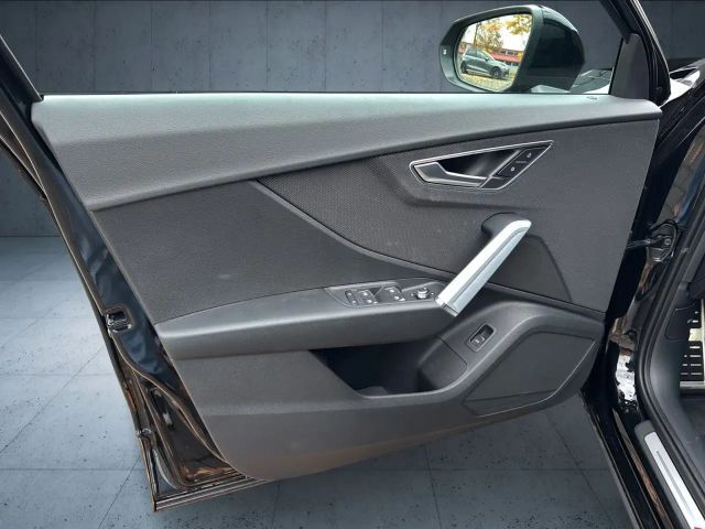 Audi Q2 30 TFSI S-Line