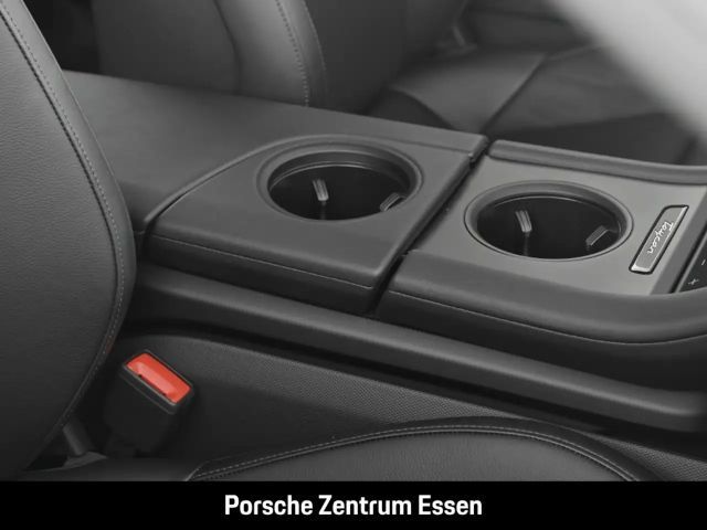 Porsche Taycan / Luftfederung,Hinterachsl.,Bose, Abstand,Panorama