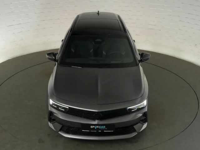 Opel Astra Sports Tourer Ultimate