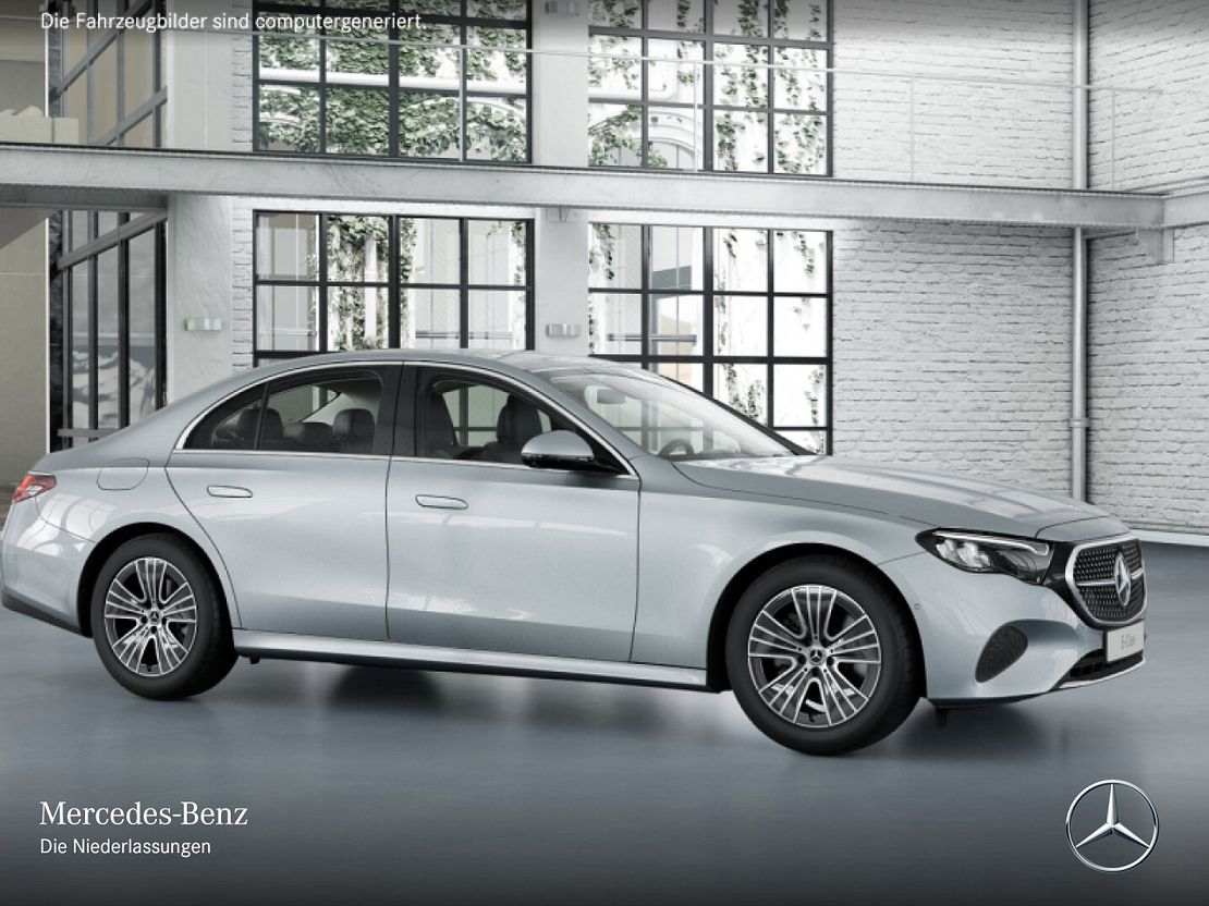 Mercedes-Benz E 200 Sedan