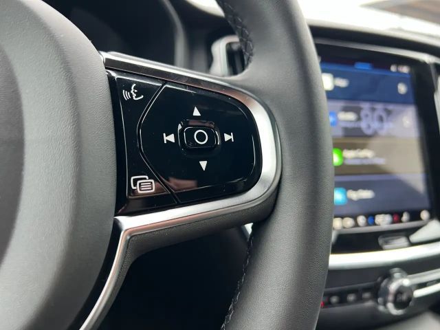 Volvo V60 Cross Country AWD Plus