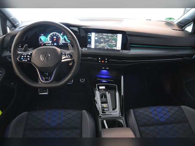 Volkswagen Golf 2.0 TSI IQ.Drive Variant