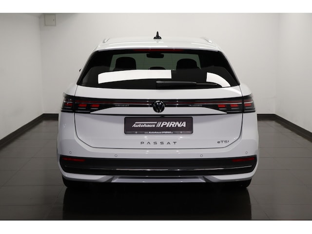 Volkswagen Passat 1.5 eTSI Business DSG