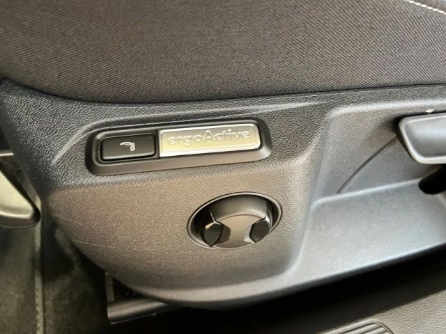 Volkswagen T-Roc 1.5 TSI DSG Style