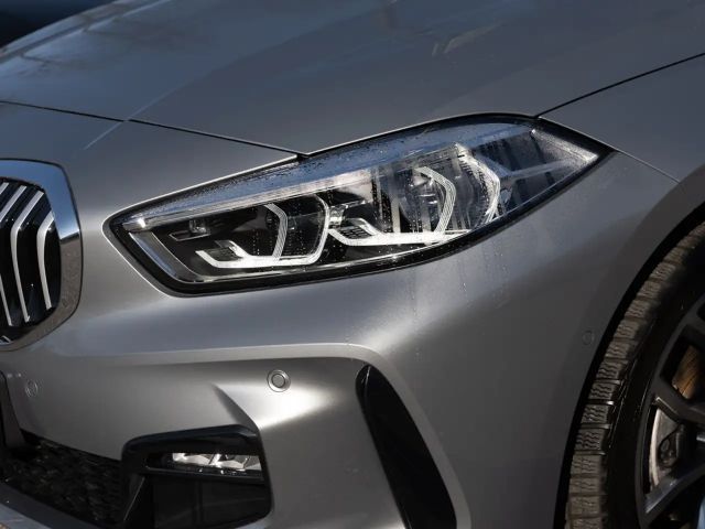 BMW 118 118i M-Sport Sedan