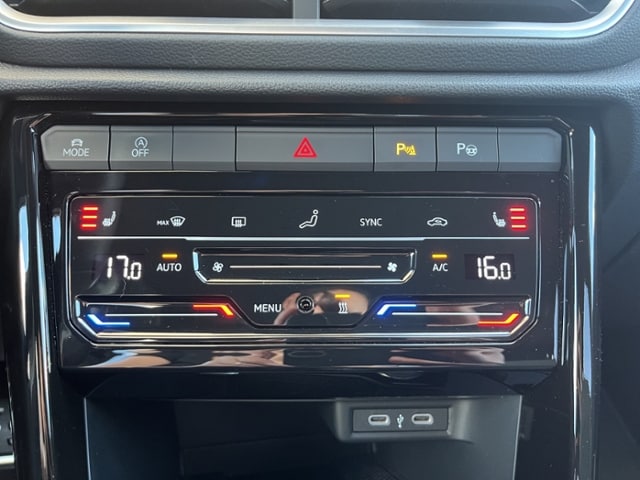 Volkswagen T-Roc 1.5 TSI DSG R-Line