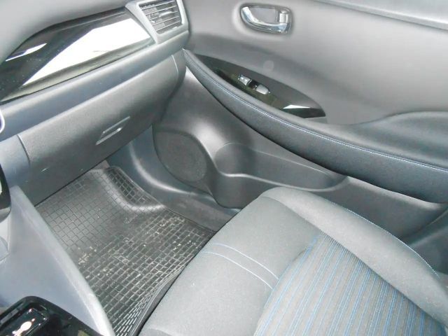 Nissan Leaf N-Connecta