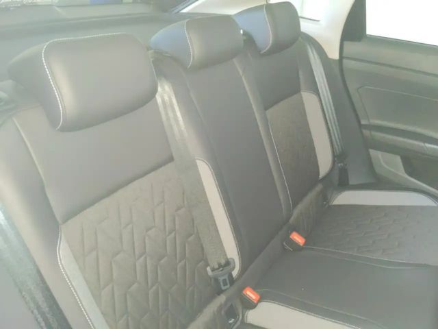 Volkswagen Taigo DSG