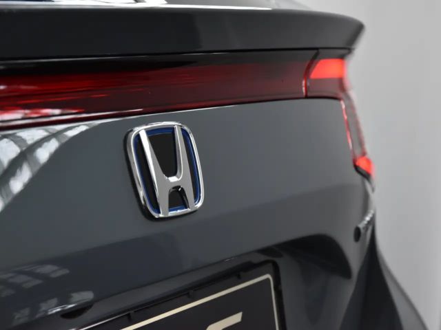 Honda Civic Elegance e:HEV