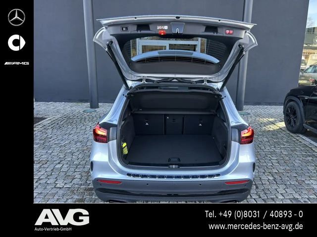 Mercedes-Benz GLA 200 AMG Line