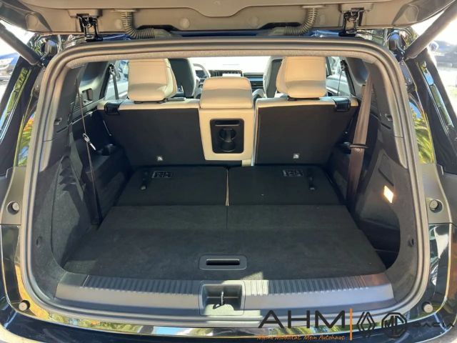 Renault Espace E-Tech Hybrid Iconic