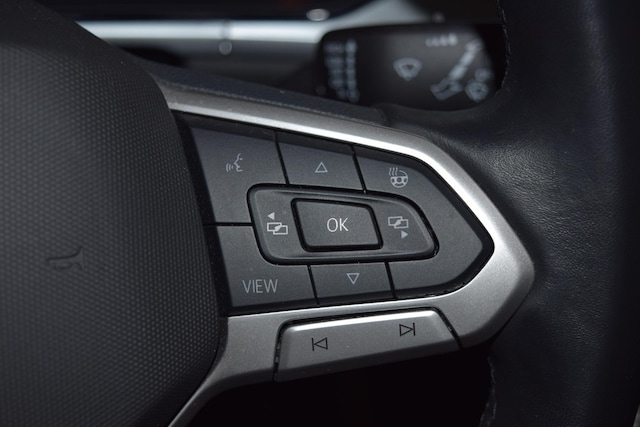 Volkswagen T-Roc TSI Navi Kamera ACC SHZ AppConnect