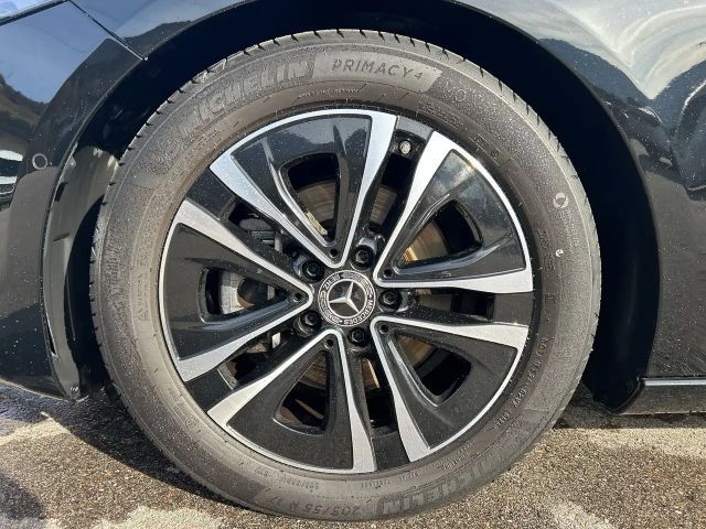 Mercedes-Benz A 180 Hatchback