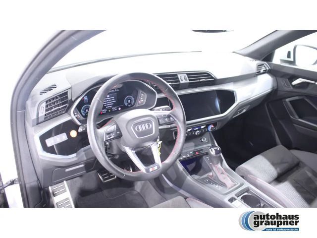 Audi Q3 45 TFSI Hybride S-Line