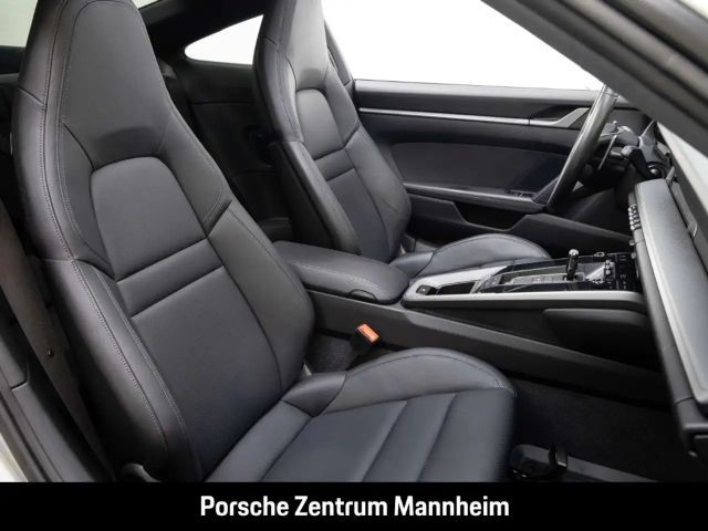 Porsche 992 Carrera Coupé