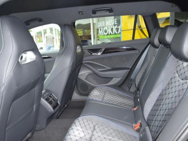 Volkswagen Passat 2.0 TDI 4Motion R-Line Variant