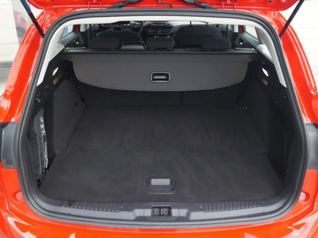 Ford Focus Cool & Connect Wagon