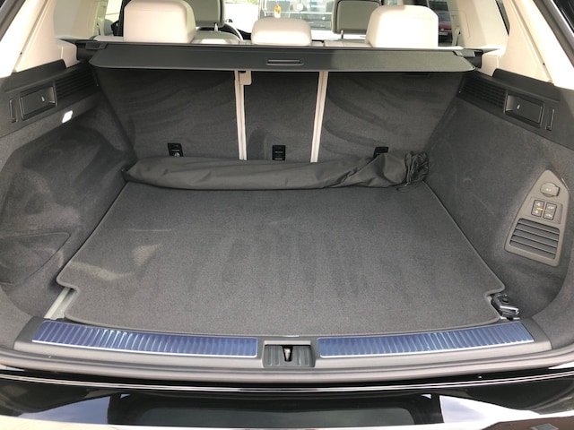 Volkswagen Touareg 4Motion Elegance Elegance