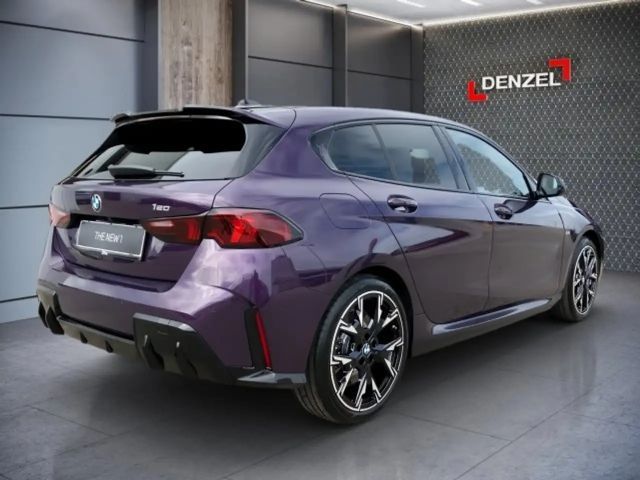 BMW 120 5-deurs Sedan