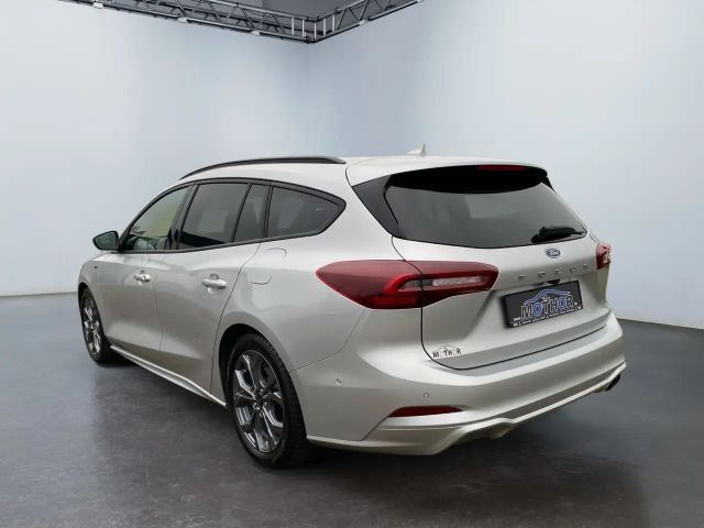Ford Focus ST Line Wagon