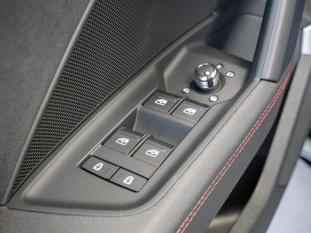 Audi RS3 Quattro S-Tronic Sedan