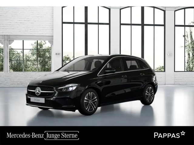 Mercedes-Benz B 200 Sedan