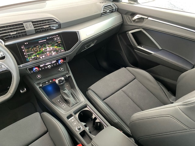 Audi Q3 35 TDI S-Line S-Tronic