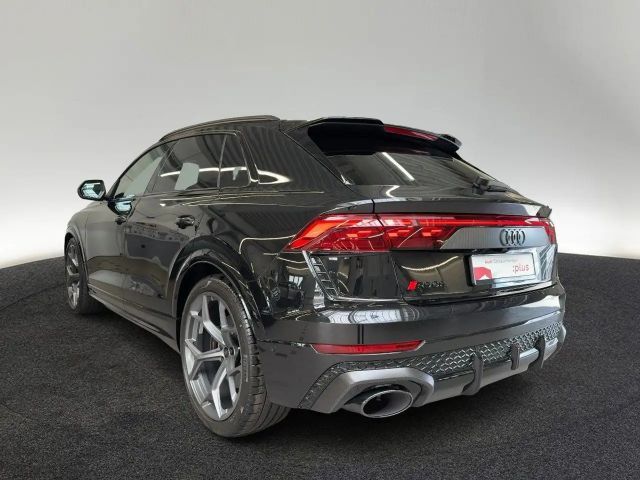 Audi RS Q8 Performance