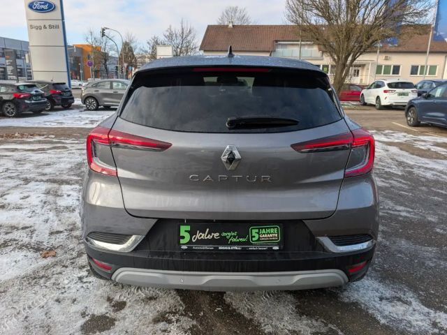 Renault Captur TCe 140 Techno