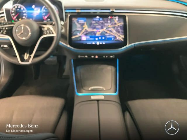 Mercedes-Benz E 200 AVANTGARDE Estate