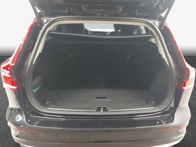 Volvo V60 Cross Country AWD Plus