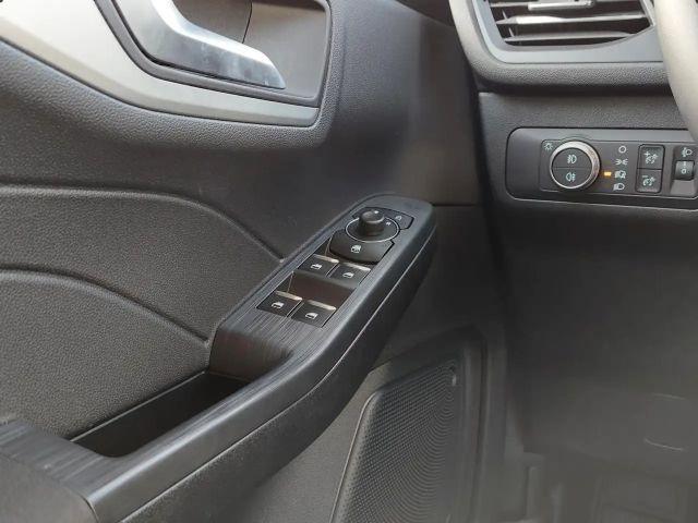 Ford Kuga Cool & Connect