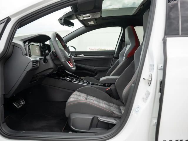 Volkswagen Golf DSG GTI IQ.Drive Sound