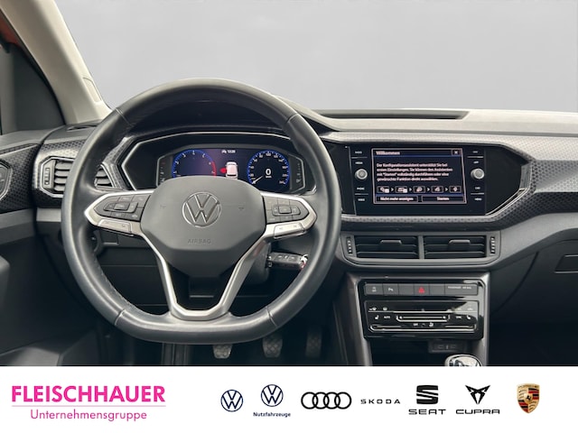 Volkswagen T-Cross Style