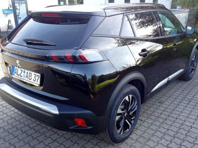 Peugeot E-2008 Allure Pack